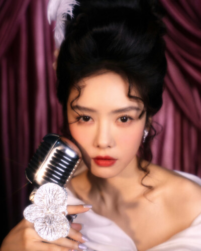 蔡文静
