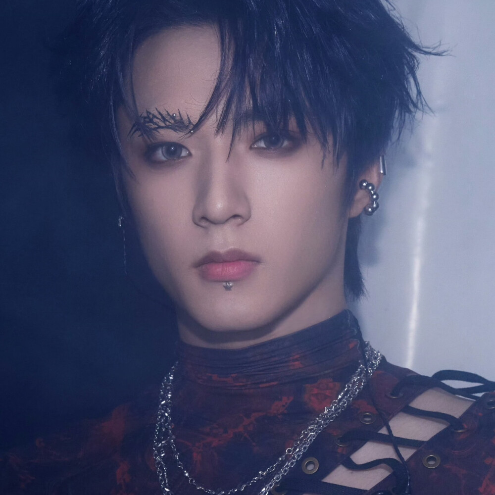 西街少年领头的酷盖8GK