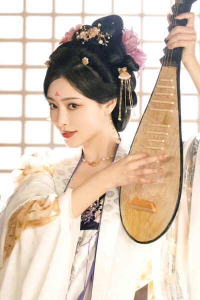 锦月如歌 花游仙