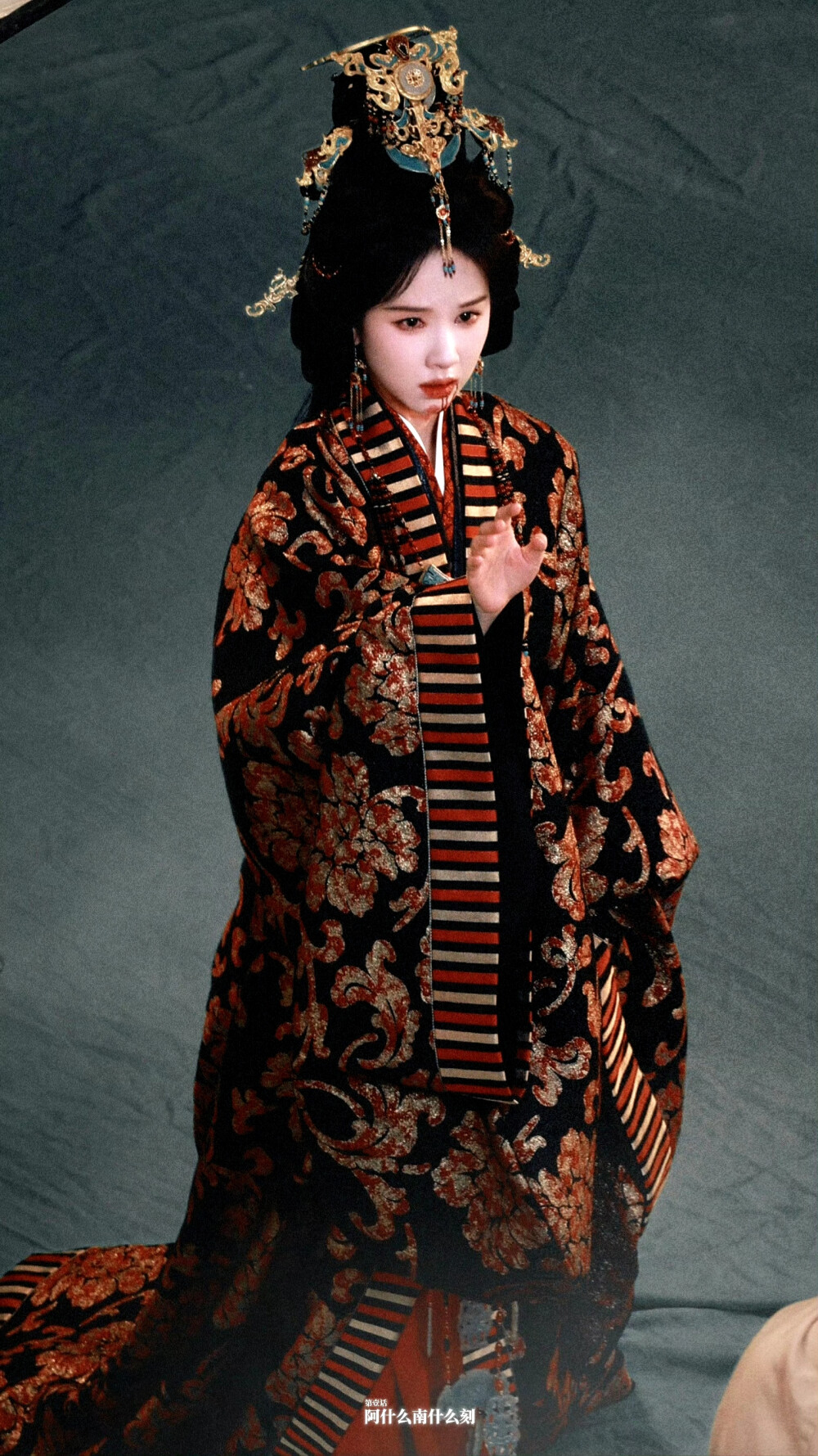 陈都灵楚朝 翘楚