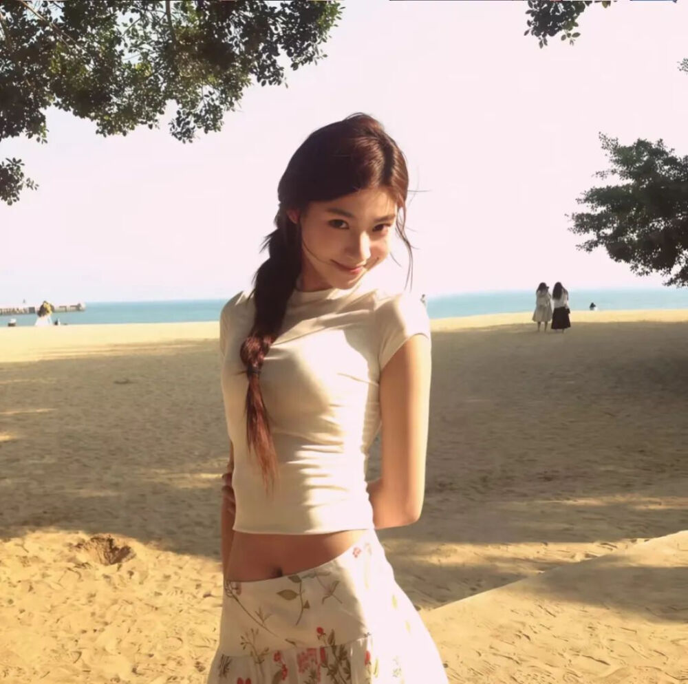 女头