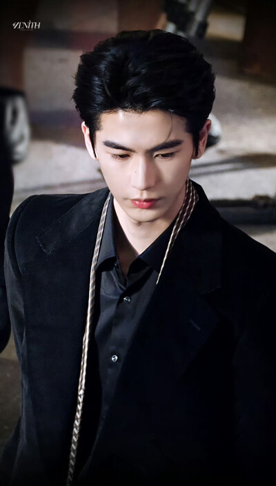 cr.ZENITH丨天穹·张凌赫