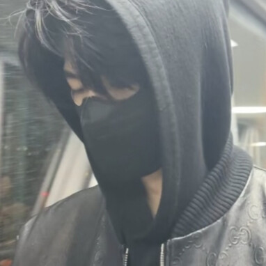 张凌赫