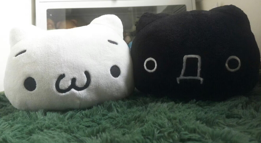 ^_−☆