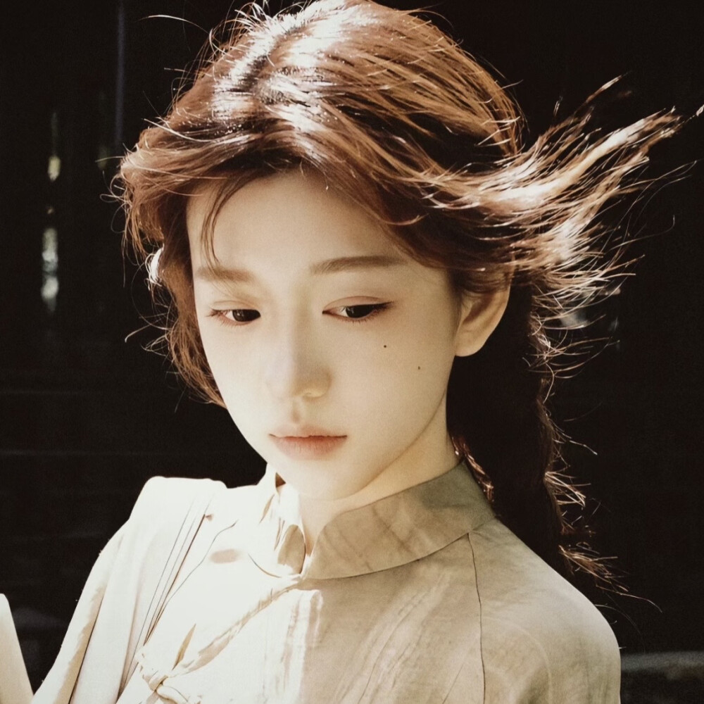 (*☻-☻*)