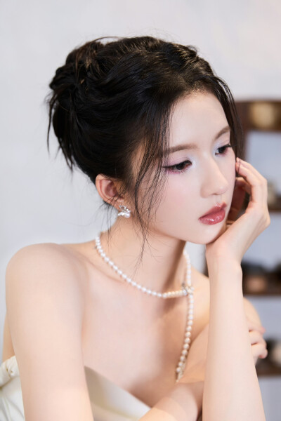 刘些宁