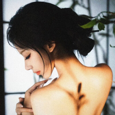 女头
