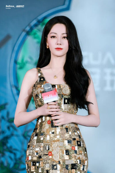迪丽热巴