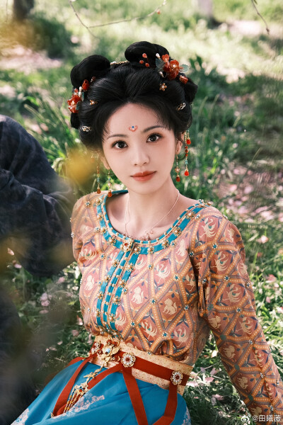 田曦薇