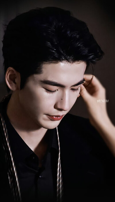 cr.ZENITH丨天穹·张凌赫