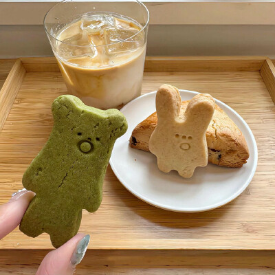 图源ks：偷喝汽水