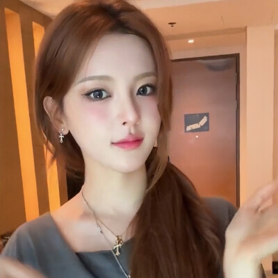 杨超越可二改