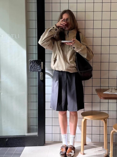 BY爱喝可乐的古娜小姐