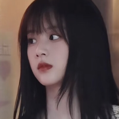 齐刘海太美了