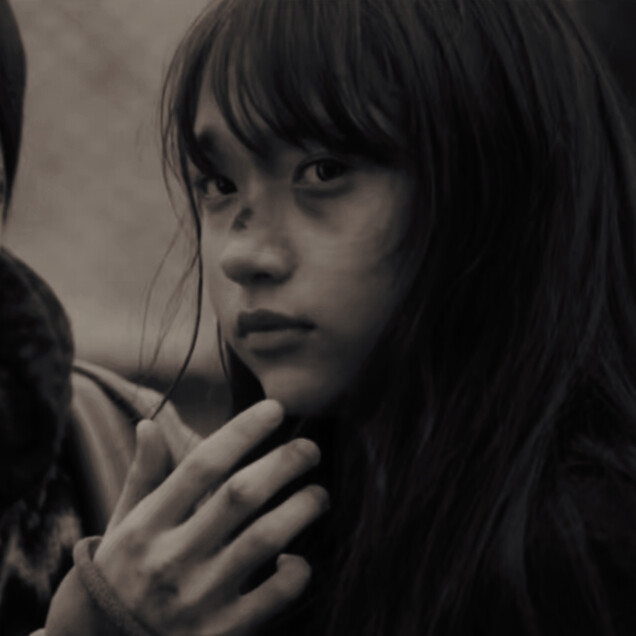 我该如何擦拭你的伤疤