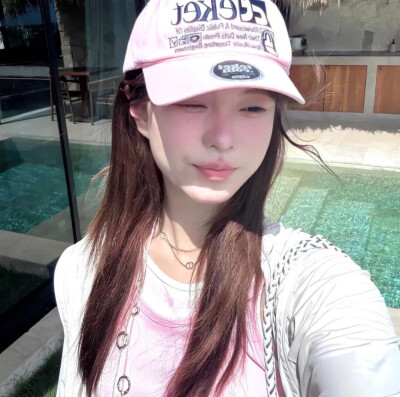 女头