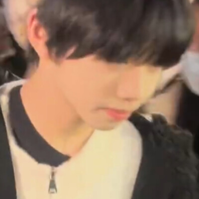 依旧给闺蜜截的