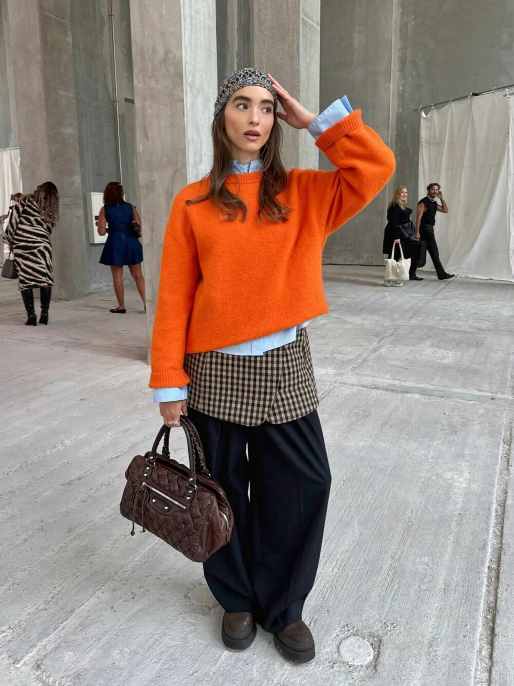 BY爱喝可乐的古娜小姐