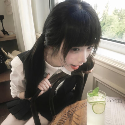 女头