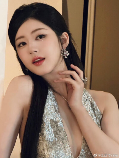 赵露思