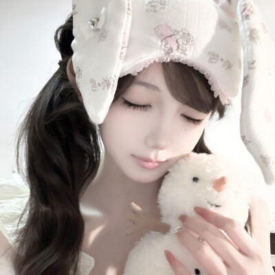 女头
二传头像注明出处