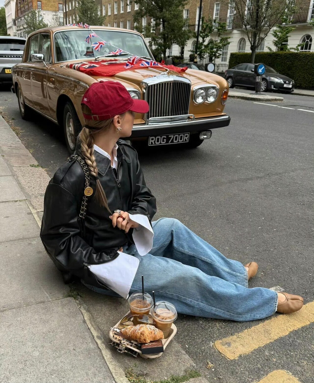 BY爱喝可乐的古娜小姐