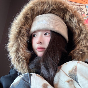 风格女头
二传头像注明出处