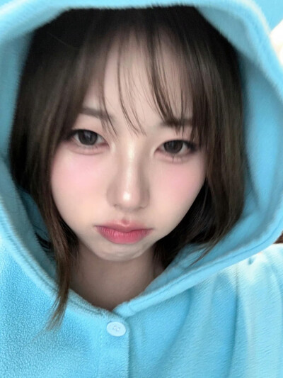 purple kiss ireh曺敍荣