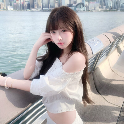 女头
二传头像注明出处
