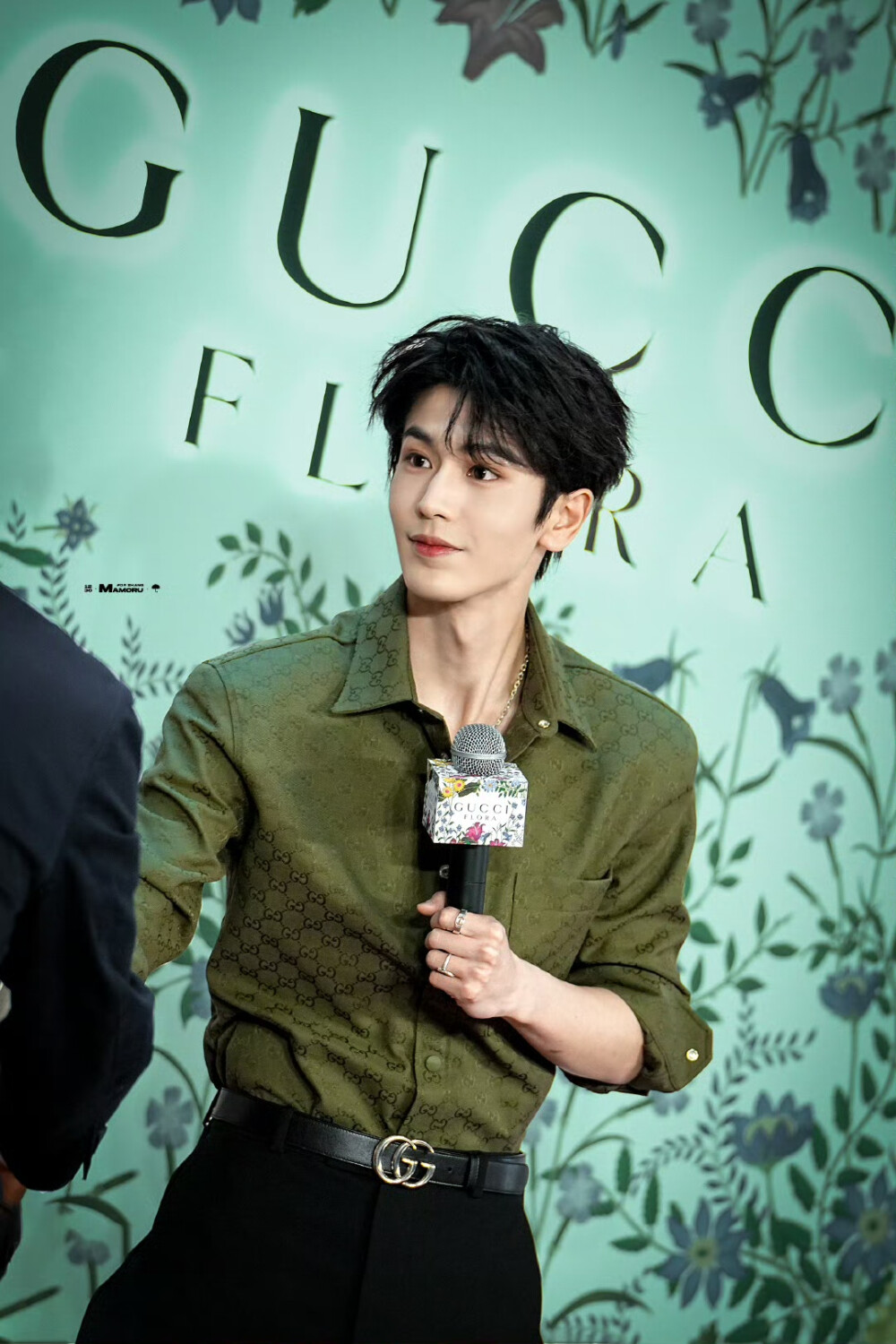 cr.MAMORU·张凌赫
