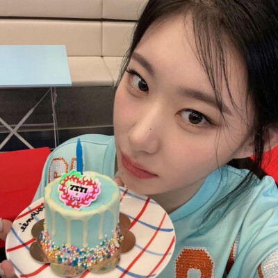 李彩领