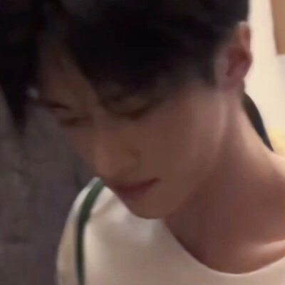 锁骨很美味