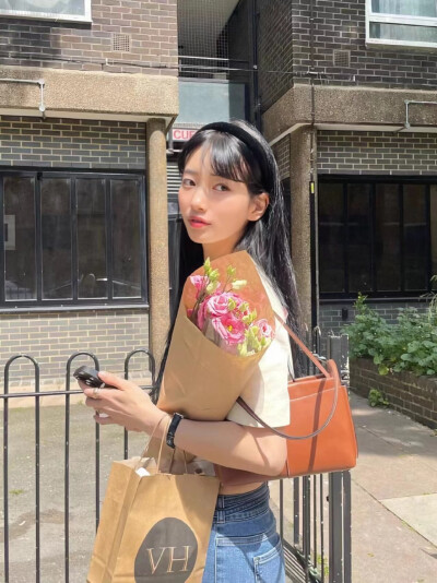 kpop壁纸 | 永远谨记这份明媚的爱意