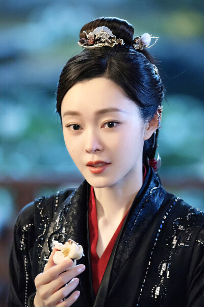 与晋长安 黎霜