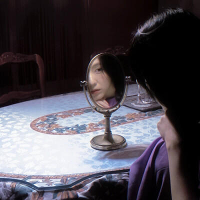 海底长枝玫瑰，埋葬着两个相爱的灵魂。