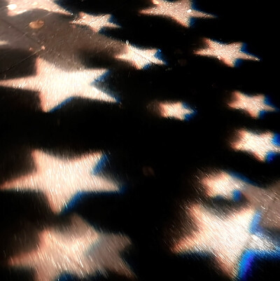 
Drama’말을 잡는 연기直視我的雙眼