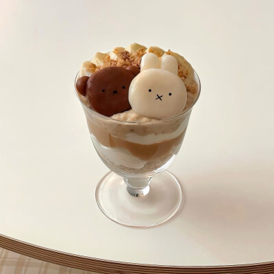 图源ks：偷喝汽水