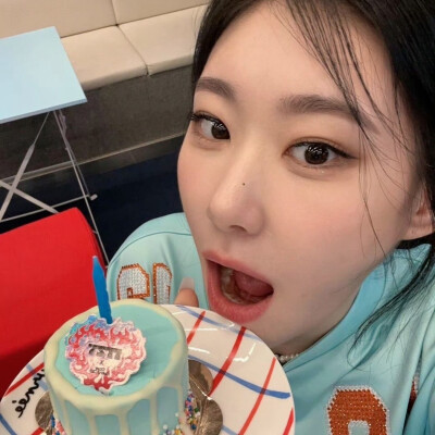 李彩领