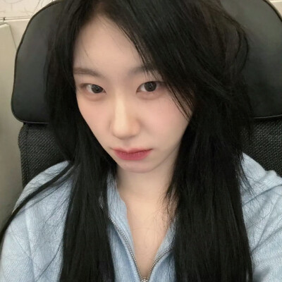 李彩领