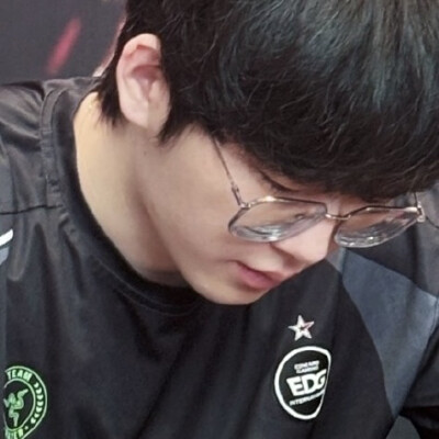 嗯1