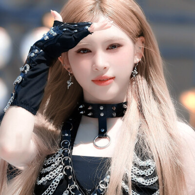 
Drama’말을 잡는 연기直視我的雙眼