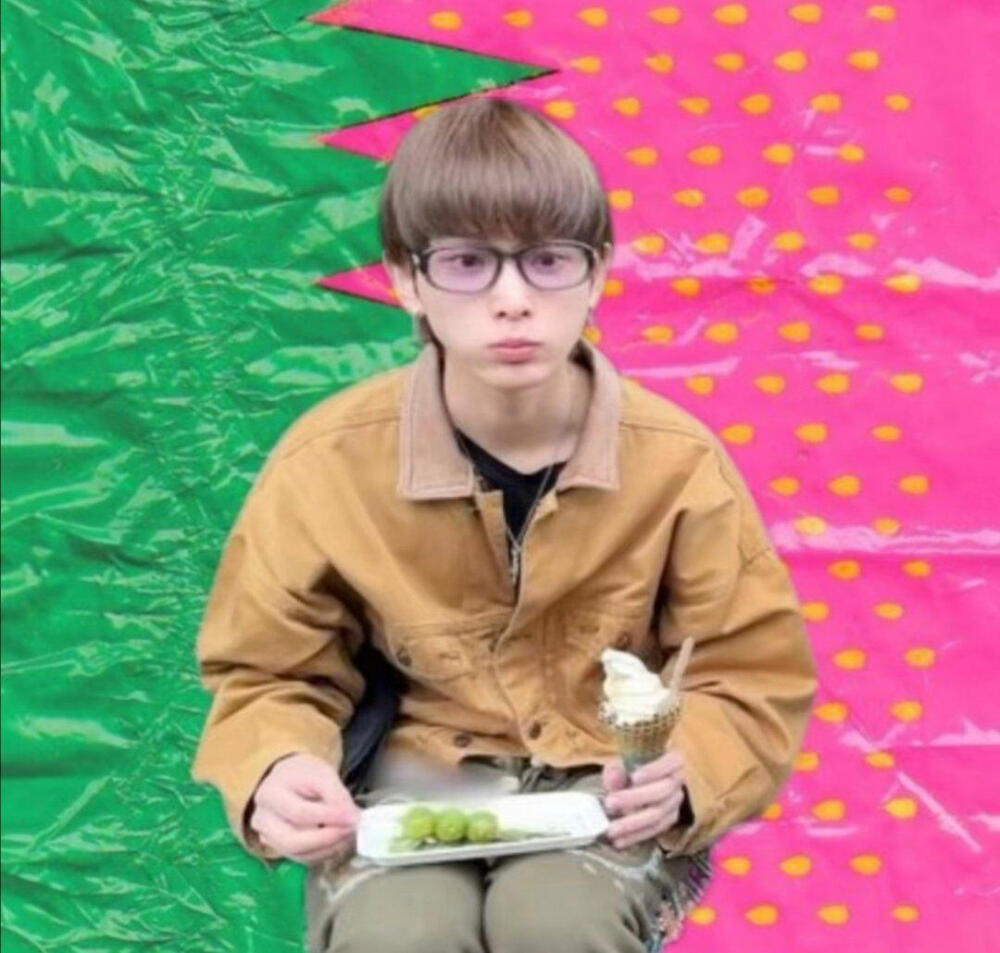 ٩(˃̶͈̀௰˂̶͈́)و