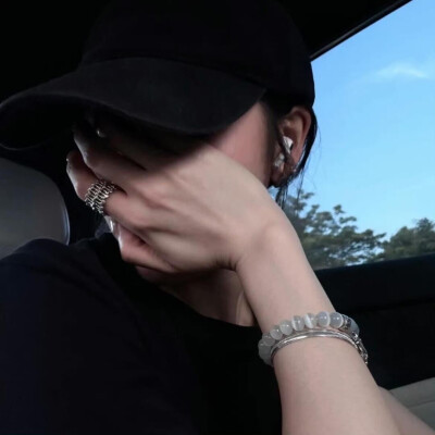 ˖⁩ ♡︎