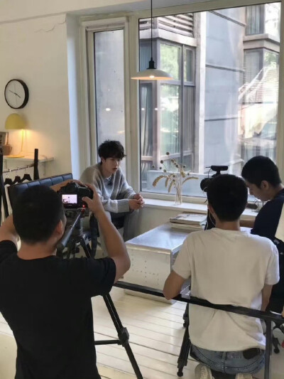 王一博