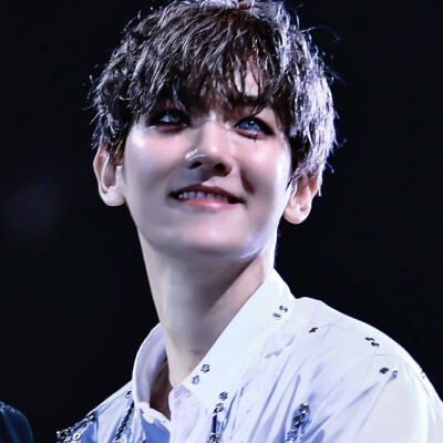 ： 我只是覺得過去的你應該不會捨得讓我難過
