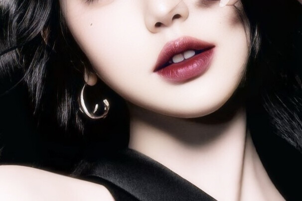 La belleza es el mérito que menos merezco mencionar.