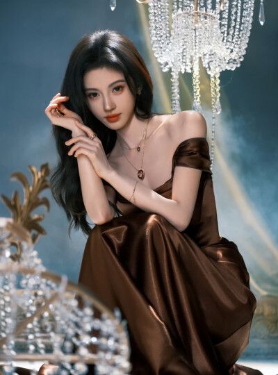 鞠婧祎