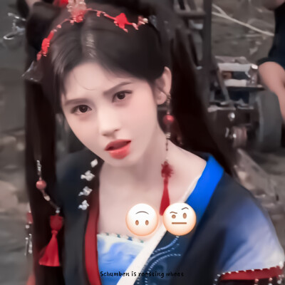 鞠婧祎