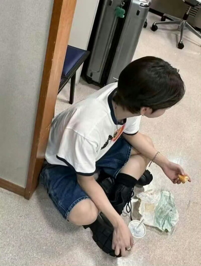 明宰铉