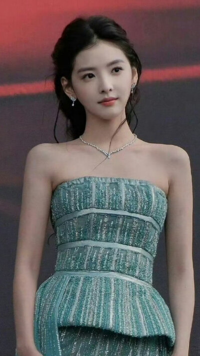 章若楠